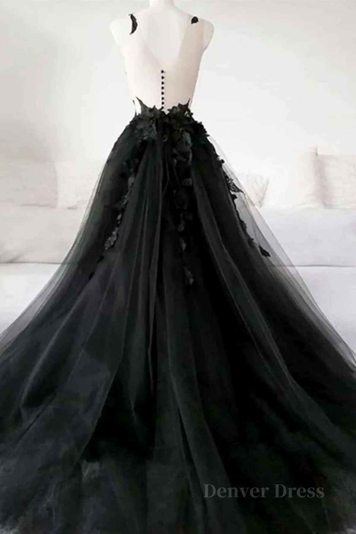 V Neck Open Back Black Tulle Lace Floral Long Prom Dresses Black Lace Formal Evening Dresses with Appliques